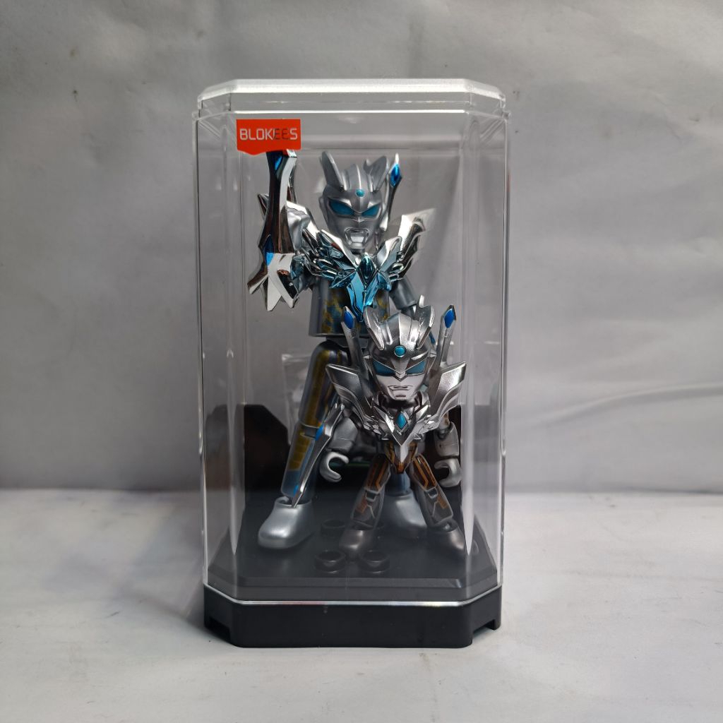 Blokees Secret Ultraman gv 08 Ultimate shining ultraman Zero (Galaxy Version & Heroes station)