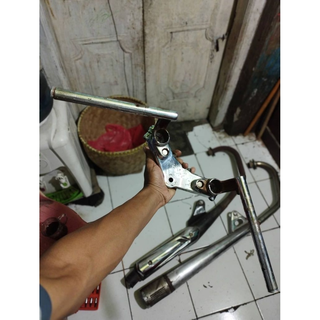 STANG RGR SETT T ATAS ORIGINAL SECOND/BEKAS PNP AS 31