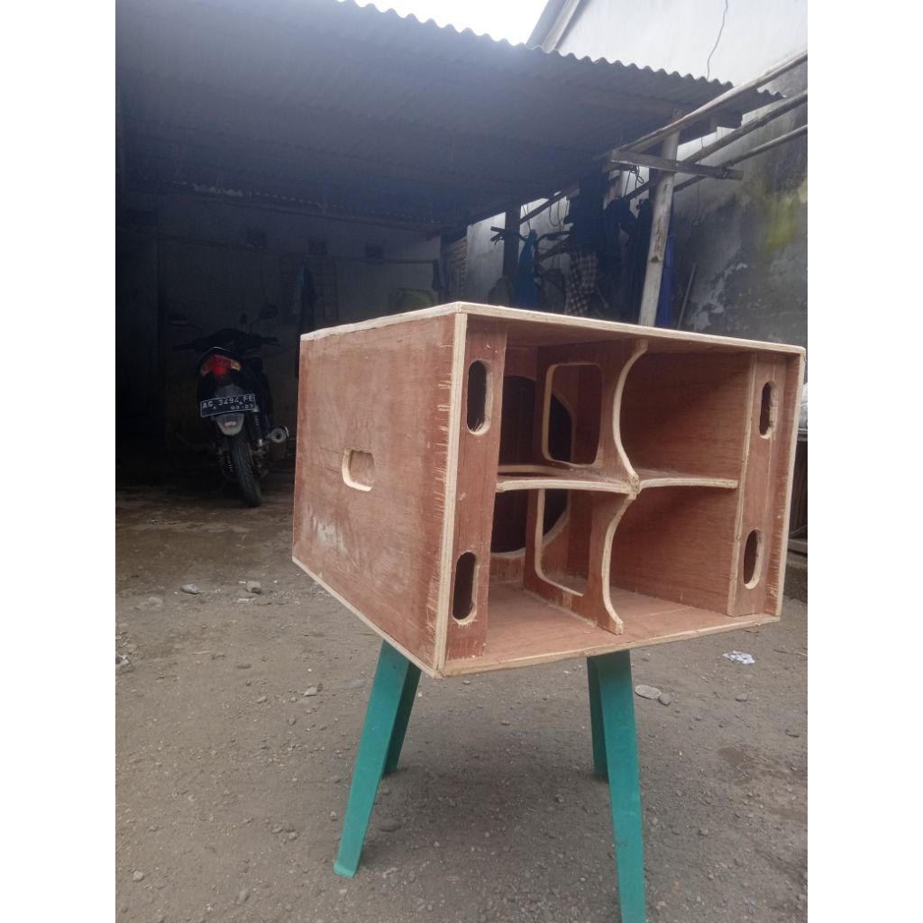 box anak gajah 12 inch