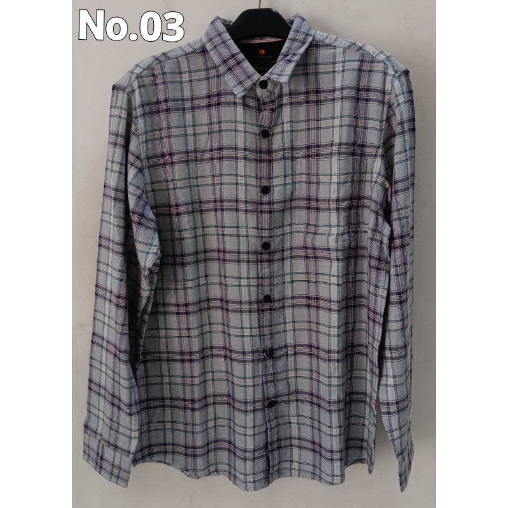 Kemeja emba lengan panjang