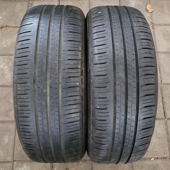 Ban 16 Inch Dunlop Enasave EC300+ 205/55 R16 Second 4pcs