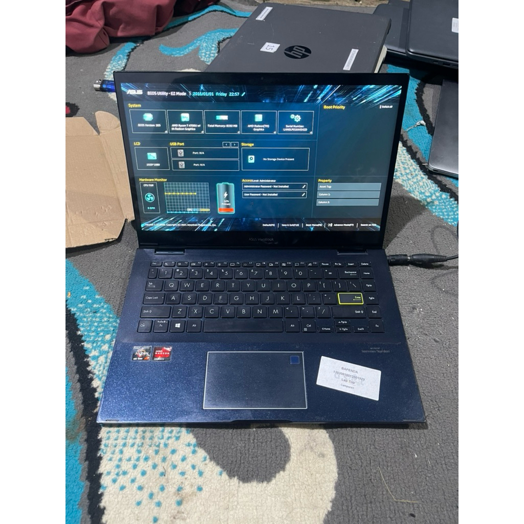 Laptop Asus Ryzen 7 layar sentuh Ram 8GB no SSD barang Original ex lelangan