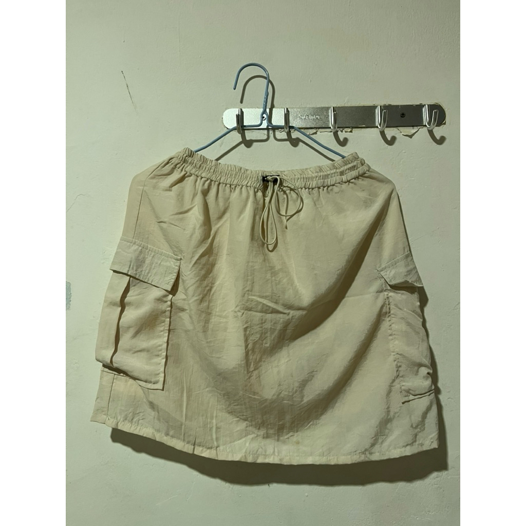 preloved - rok krem colorbox