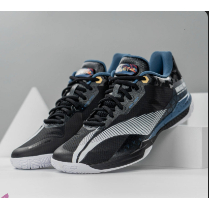 SEPATU BADMINTON LINING SHADOW PRO