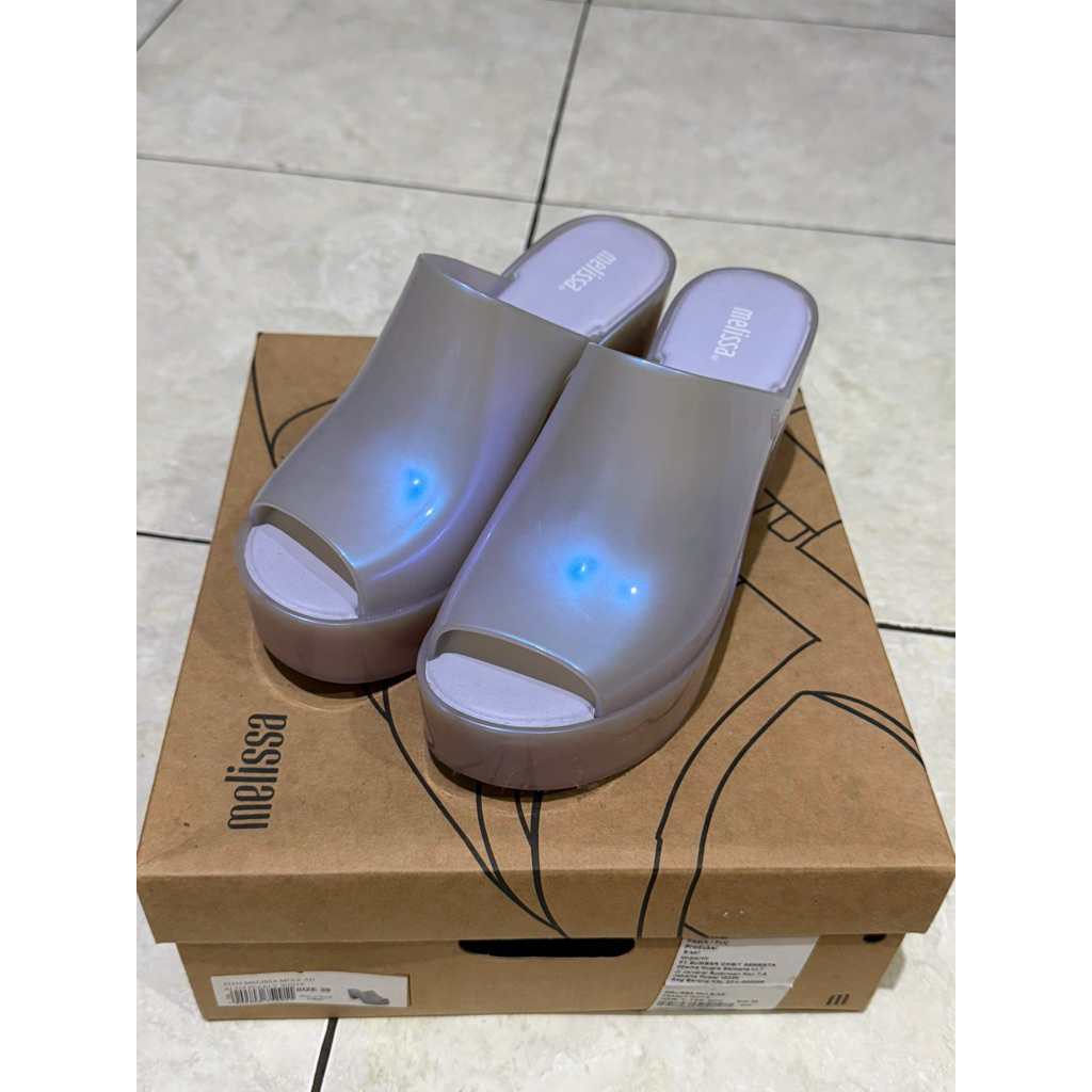 melissa sandal wedges