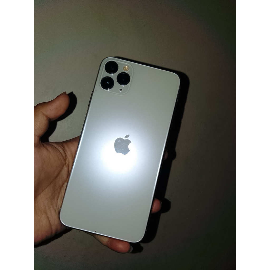 BOOKED IPHONE 11 PROMAX SECOND