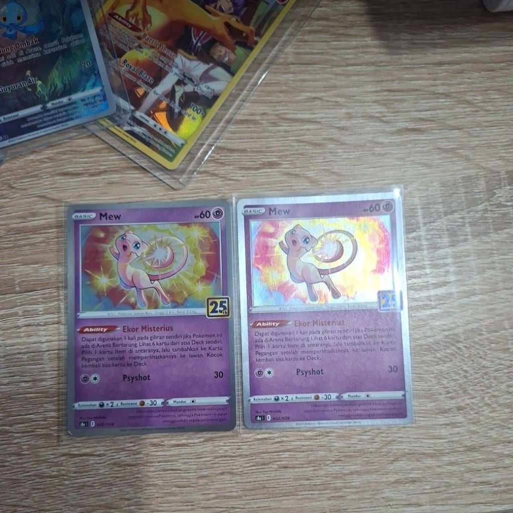 Kartu Pokemon Mew 25th Anniversary 002