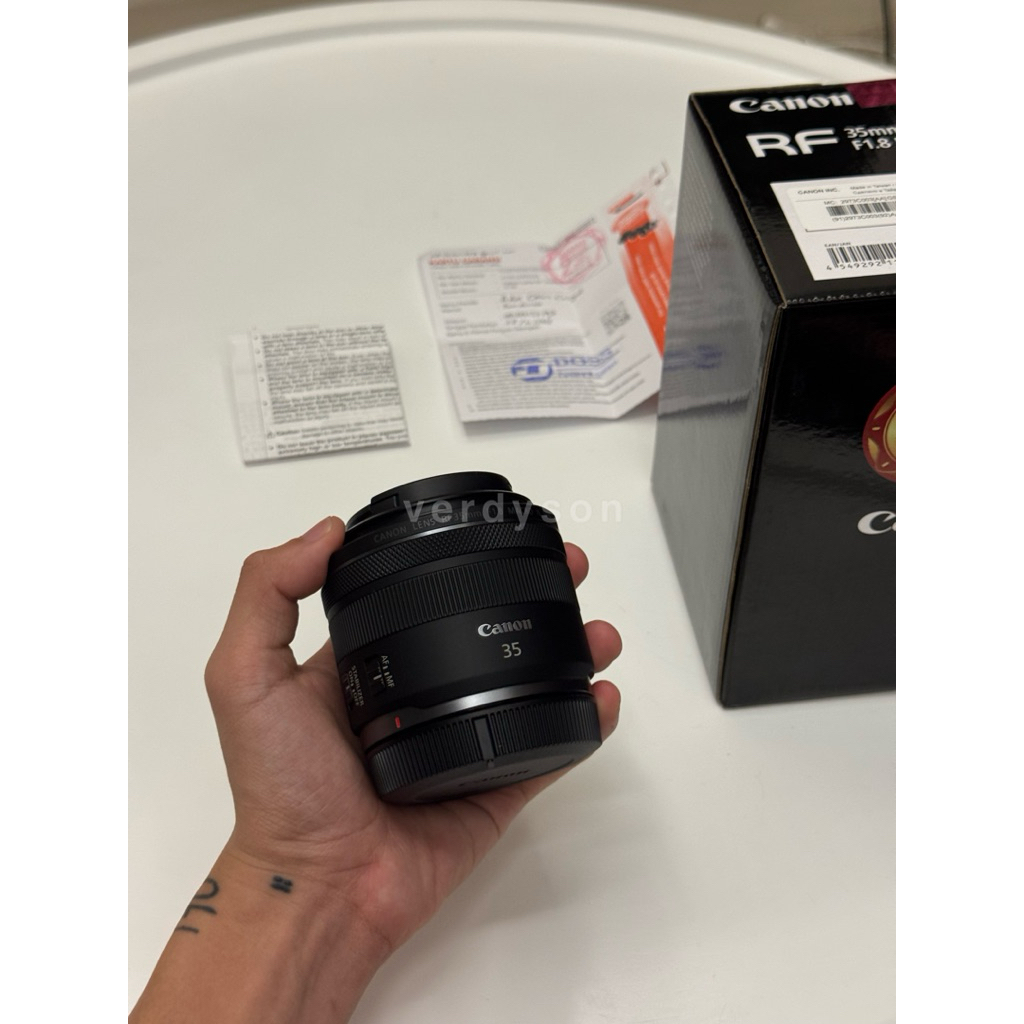 [SECOND] Lensa Canon RF 35mm F1.8 Macro IS STM GARANSI ON (nego tipis)