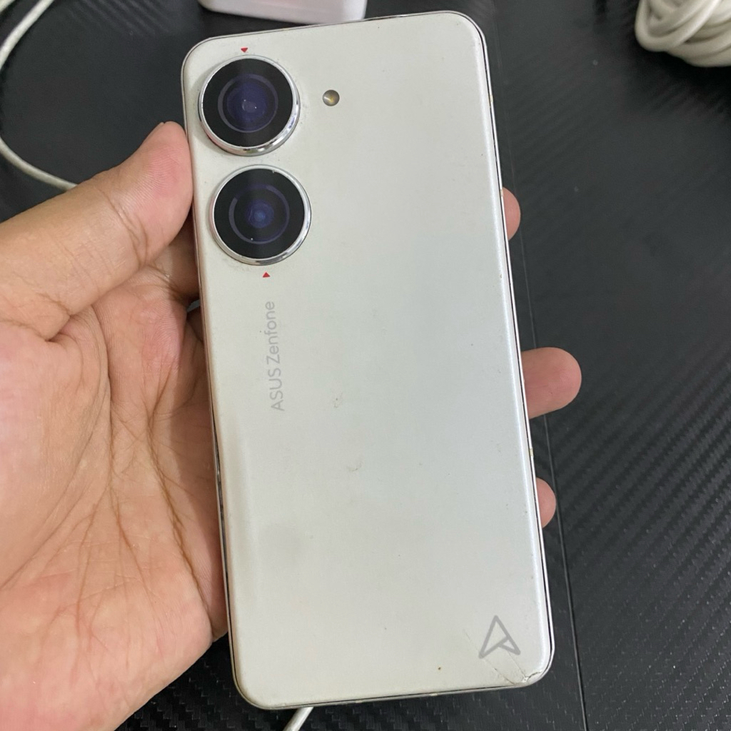 Asus Zenfone 10 Second