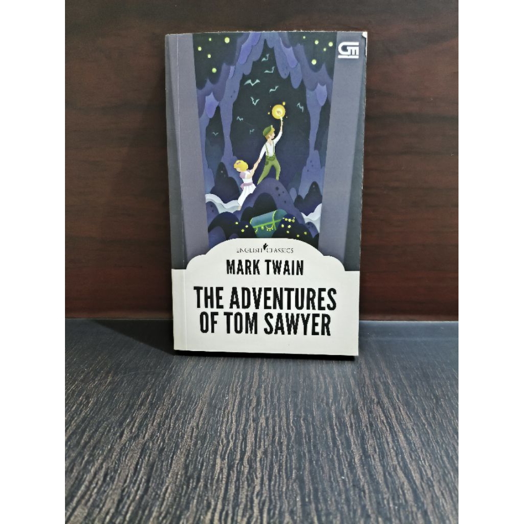 English Classics | The Adventures of Tom Sawyer by Mark Twain (preloved)