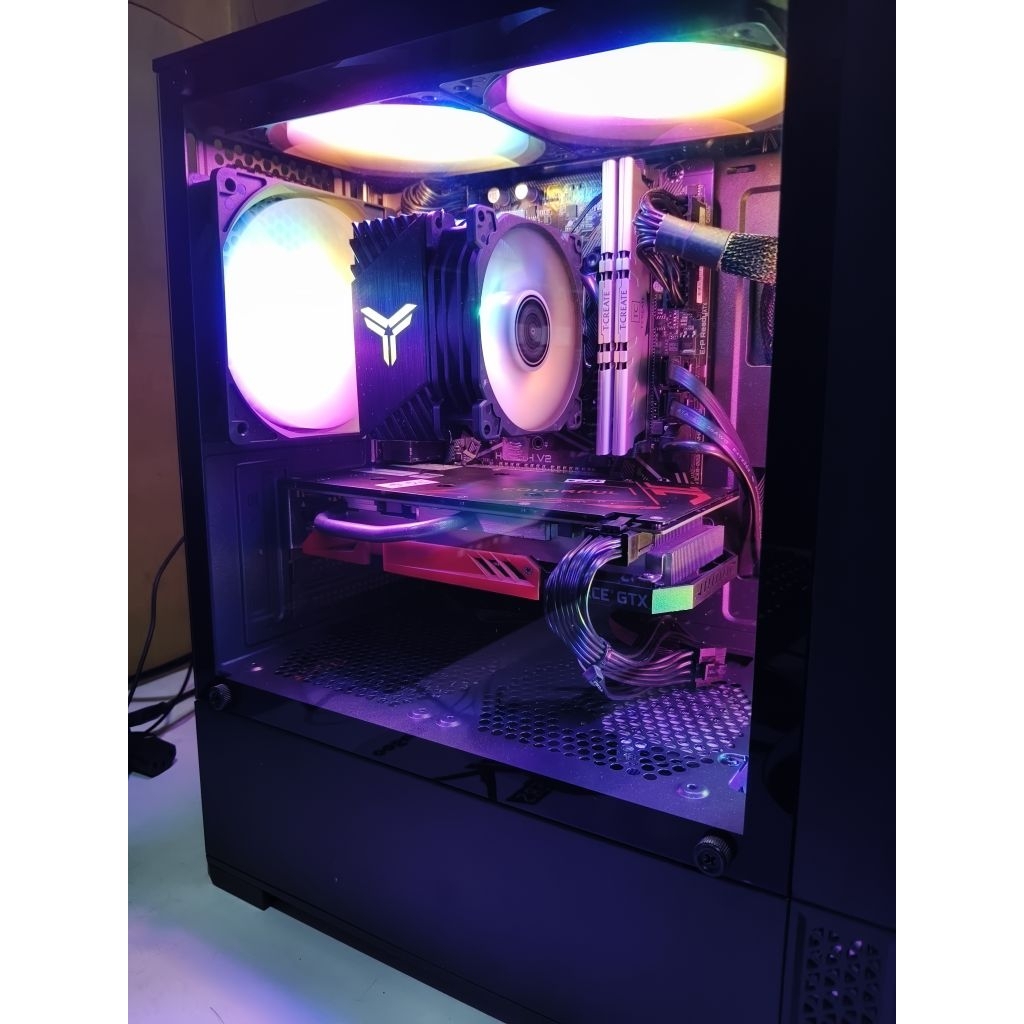 PC Intel i3 gen 10 + GTX 1660Super