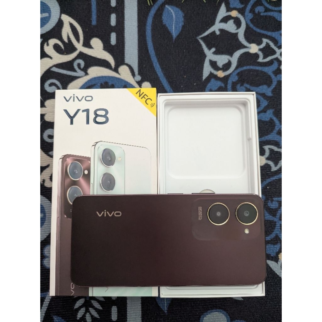 Vivo Y18 RAM 4/64 GB Fullset Ori.