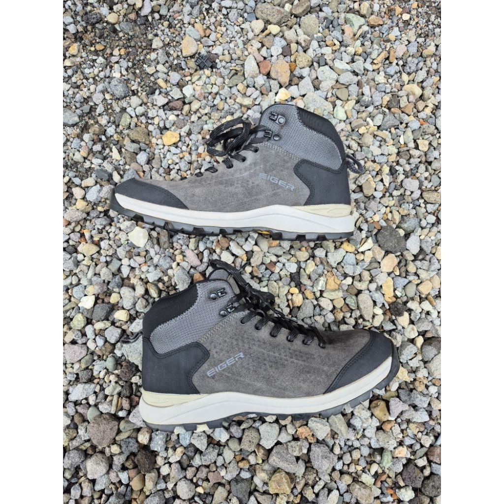 PL SEPATU HIKKING EIGER WAGLERI MID SHOES