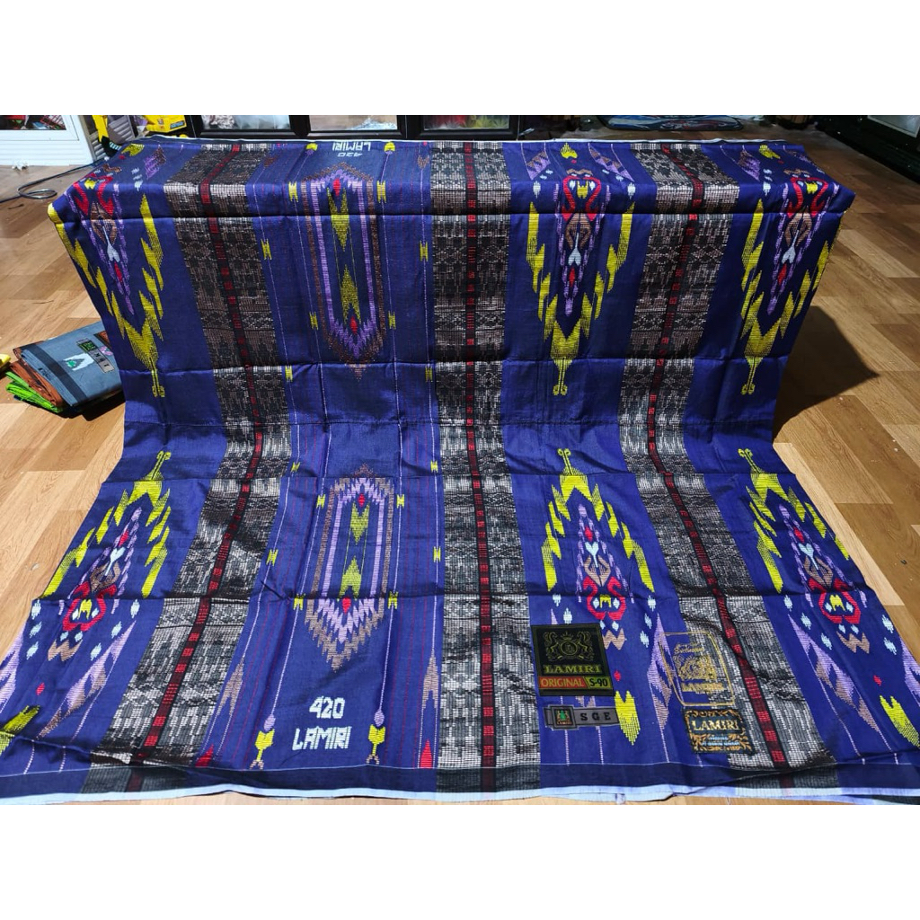 sarung Lamiri SGE full sutra songket timbul Putih