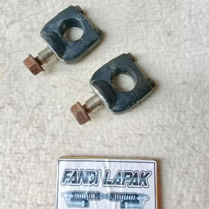 raiser dudukan stang Honda win 100 original klem stang win