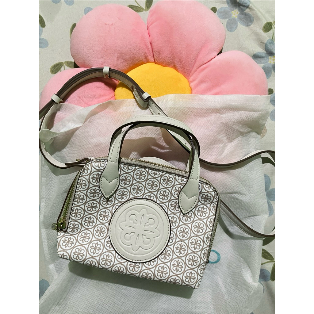 tas las catino like new