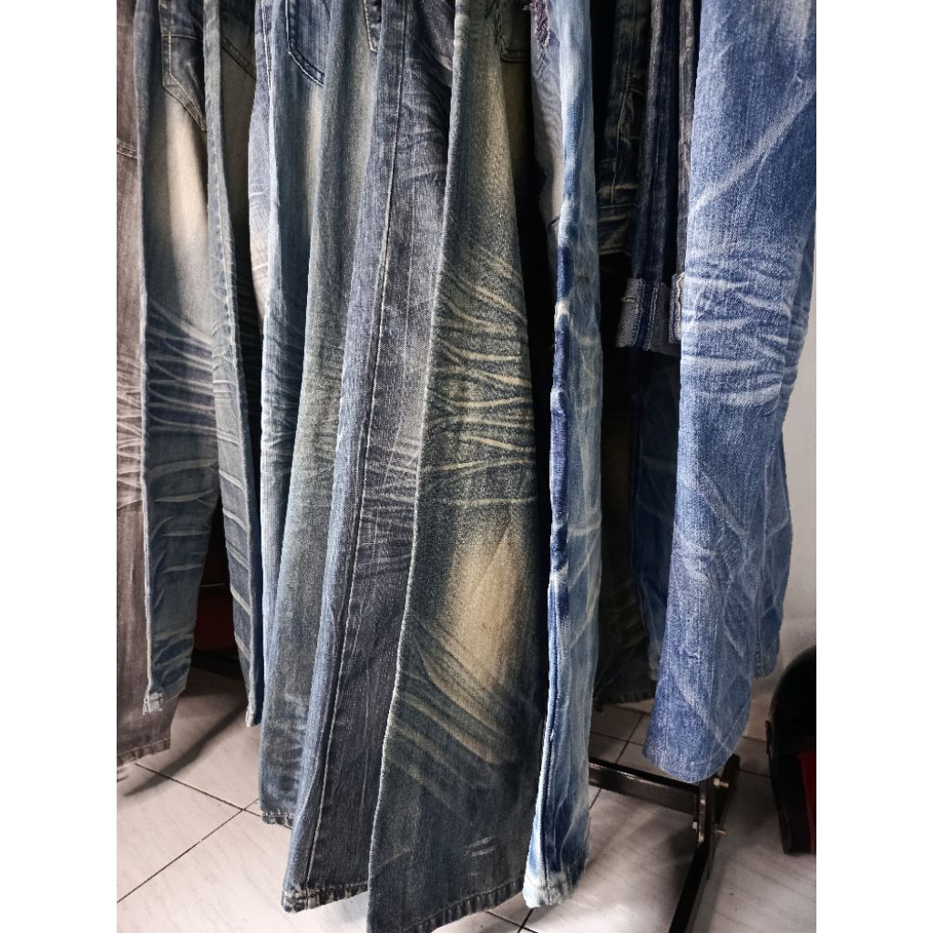 Jeans Fedding