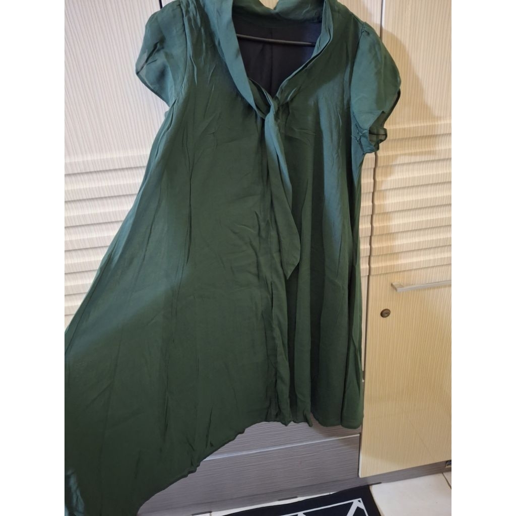 Preloved Dress Ijo Botol