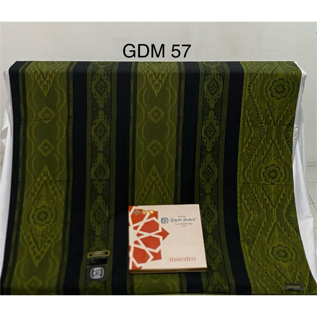 SARUNG GAJAH DUDUK MAESTRO