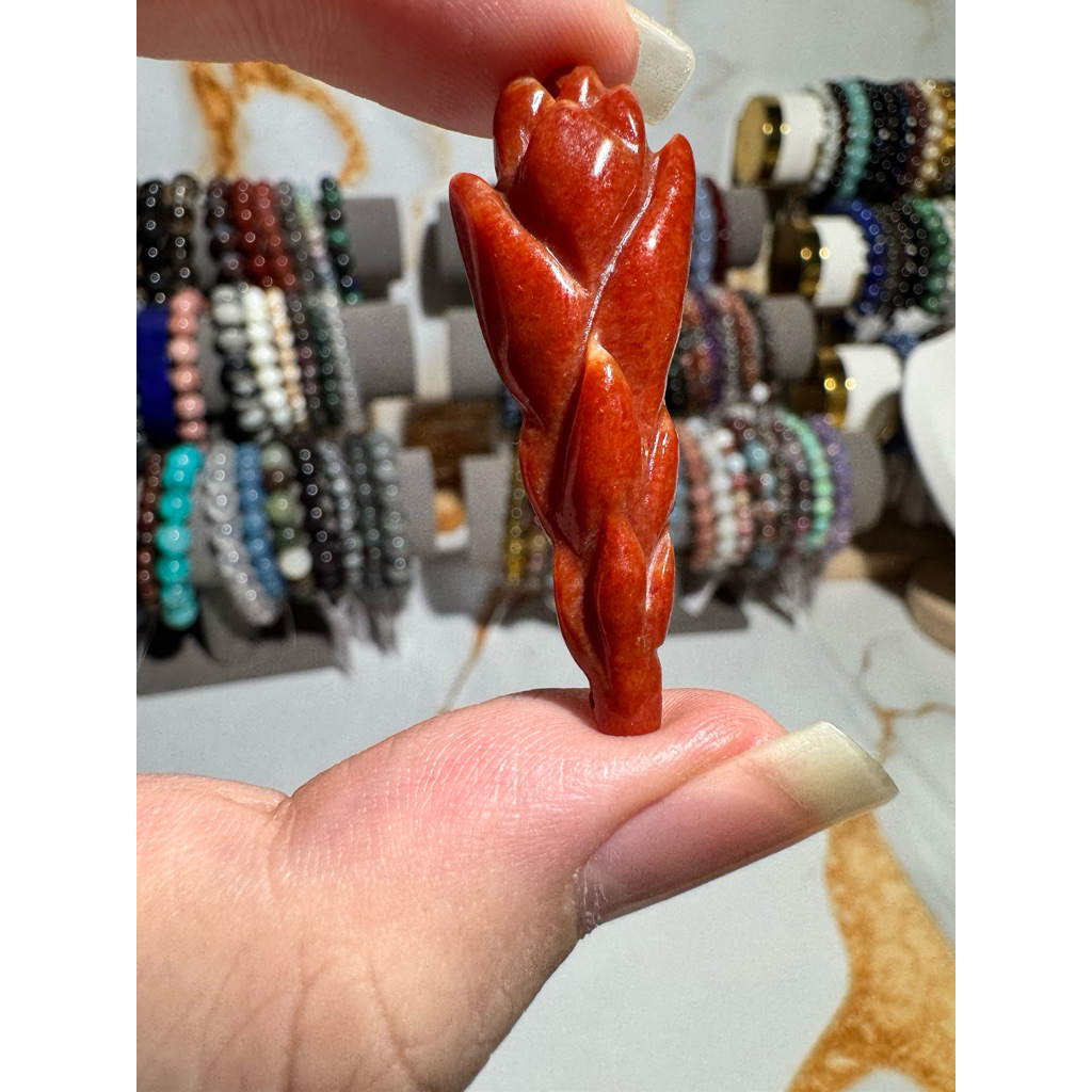 Liontin Giok Merah Flower