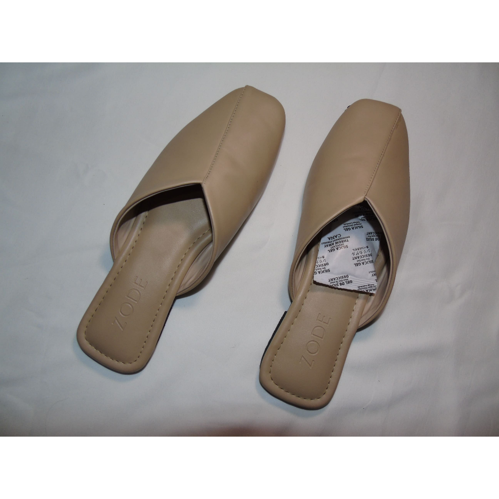 preloved sendal sepatu ZODE  ESTHER sendal wanita teplek splop casual uk. 39