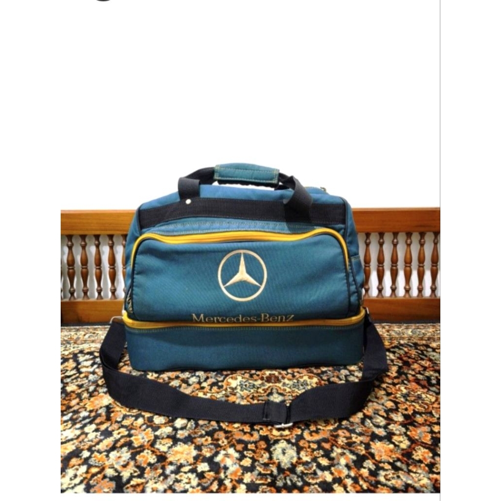 Tas duffle bag Mercedes Benz hijau