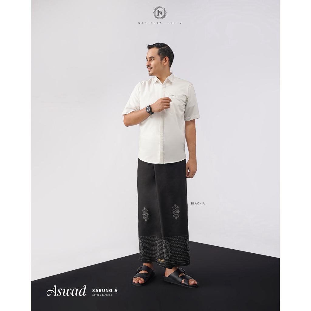 Nadheera Sarung Aswad A