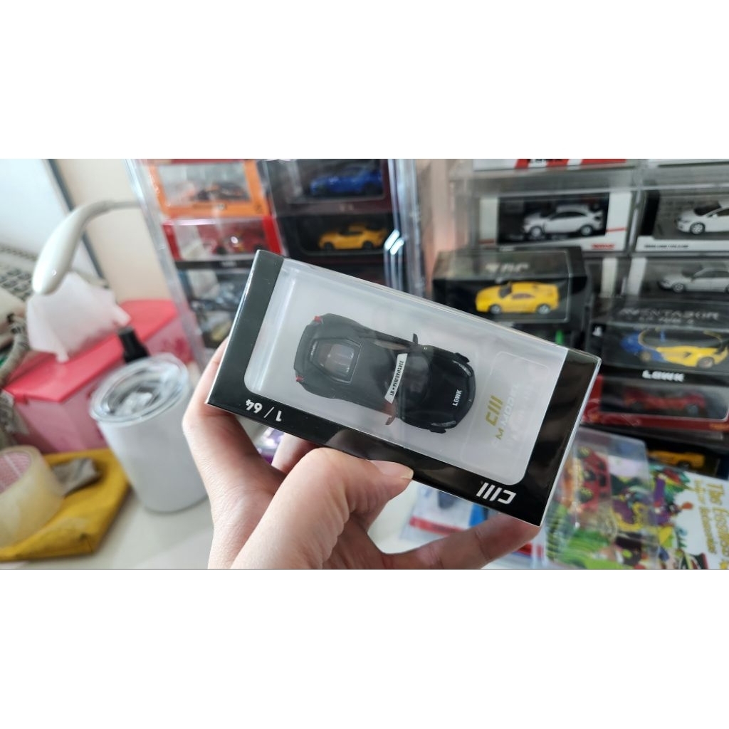 CM Model 1:64 Ferrari 488 LBWK