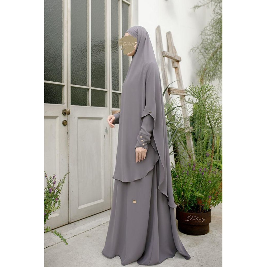 Liela Maira Ashgrey M Ditsy