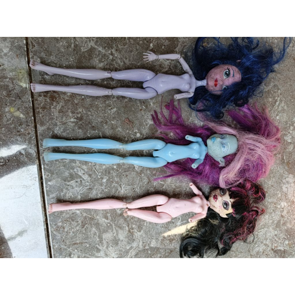 set junk doll barbie monster high