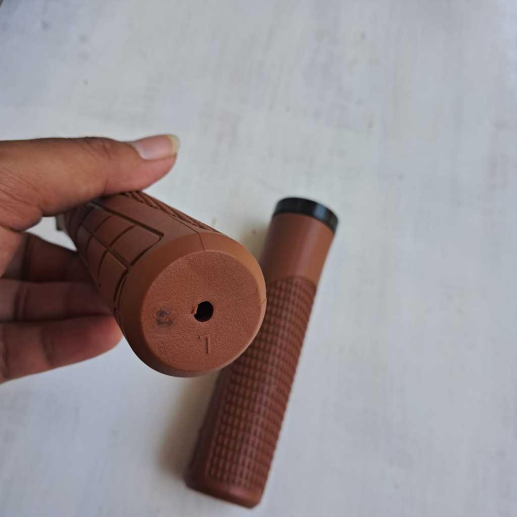 Handgrip / Handpad sepeda warna COKLAT  ABU lock / Hand Grip Sepeda Grip Single Lock  MTB Sepeda Lip