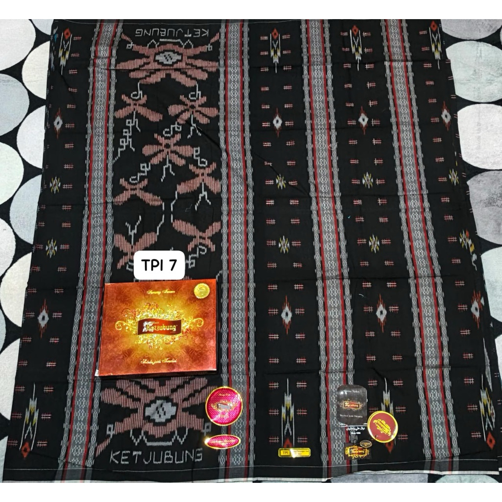 SARUNG KETJUBUNG RETNO RED/GOLD TIPE TPI TIMBUL PANCINGAN IKAT
