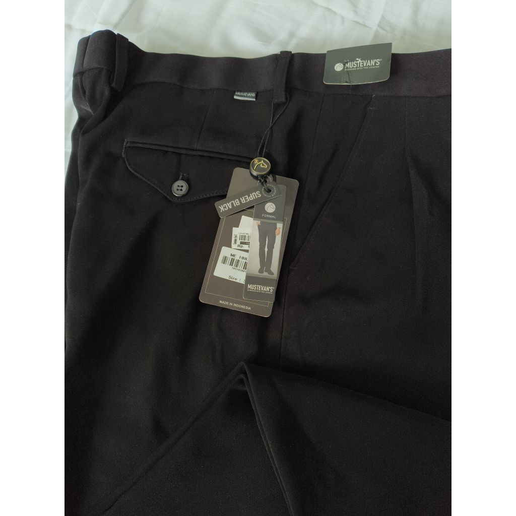 Mustevans Celana formal kerja kantor