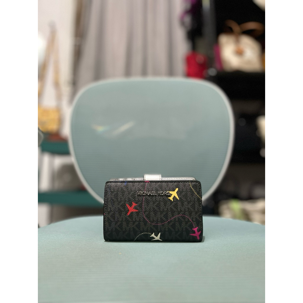 MK JETSET TRAVEL MEDIUM (Wallet)
