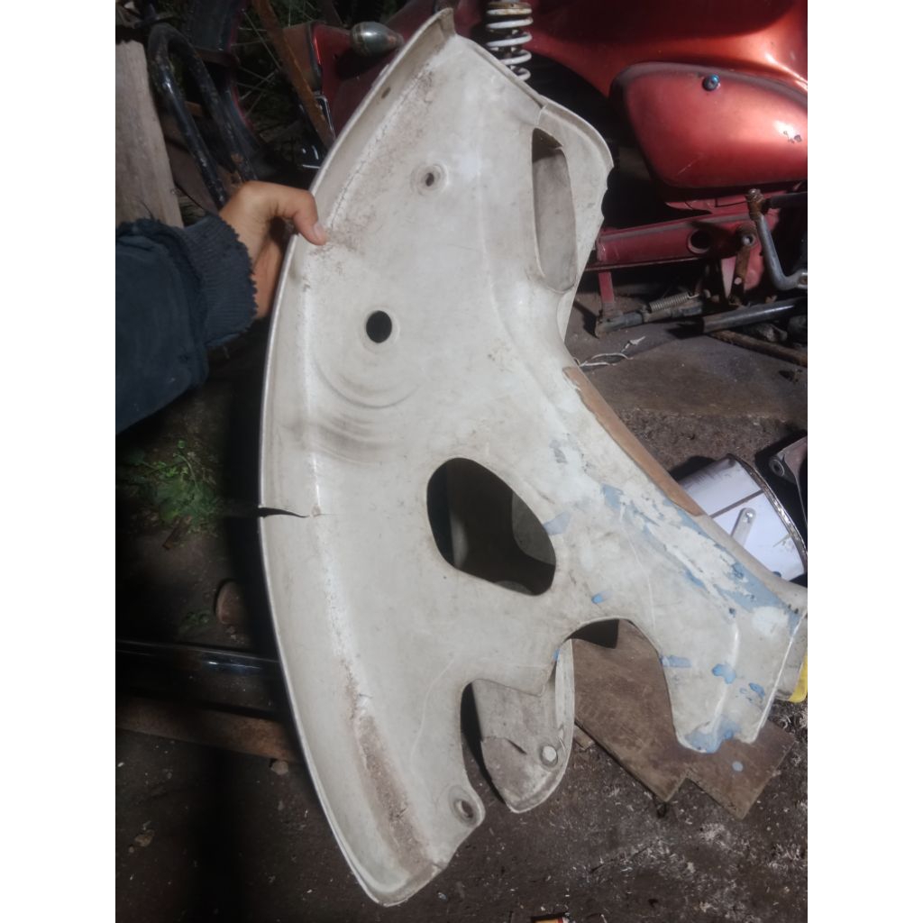 sayap honda C70 original 2nd (ada minus)