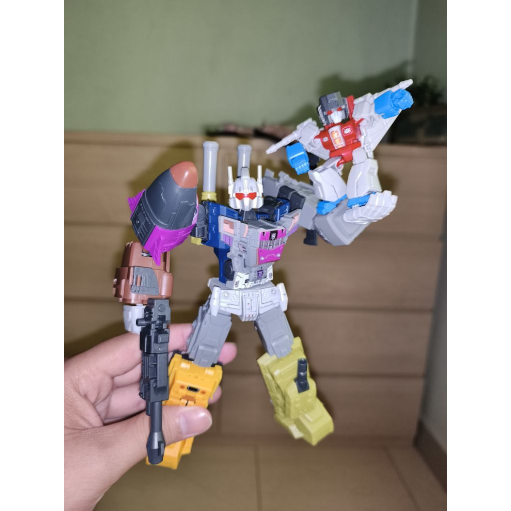 BLOKEES BRUTICUS BONUS STARSCREAM