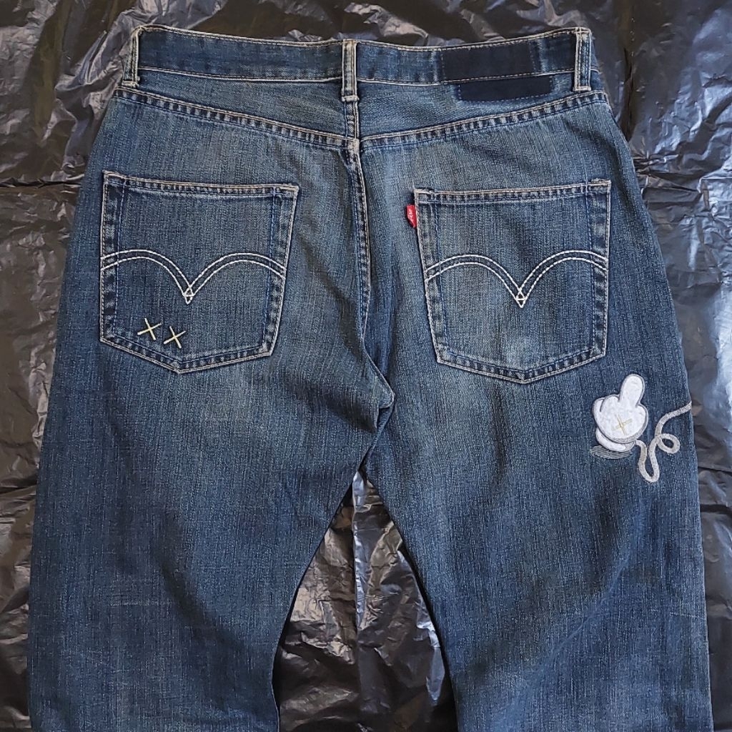 levis x clot x original fake kaws size 33an tag cut