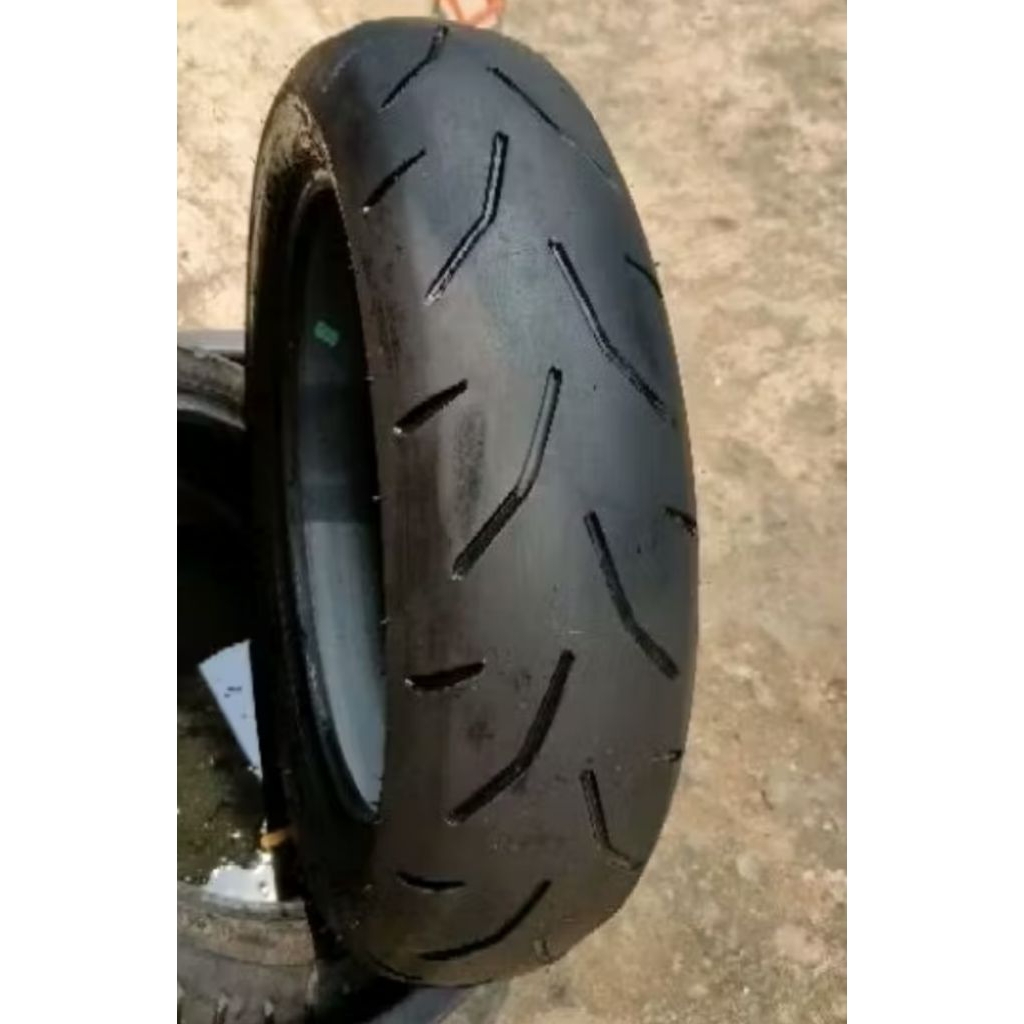ban tubles seken motor matik Yamaha aerox 150 ban belakang ukuran 140/70 ring 14 ban tubles seken