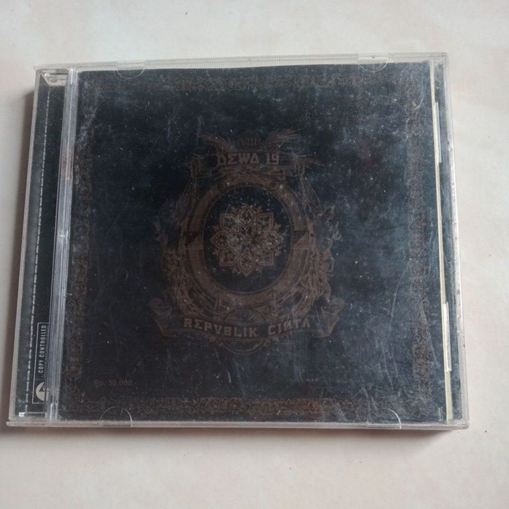 CD dewa 19 - republik cinta