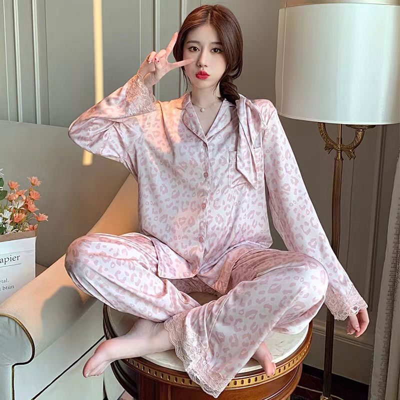Baju tidur renda satin premium wanita motif macan tutul pink setelan lengan panjang celana panjang