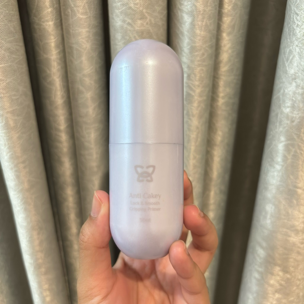 Mother of Pearl Anti Cakey Gripping Primer (Preloved)