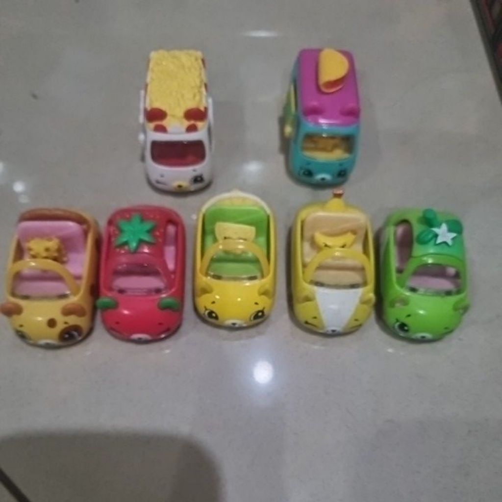 preloved: Shopkins cars