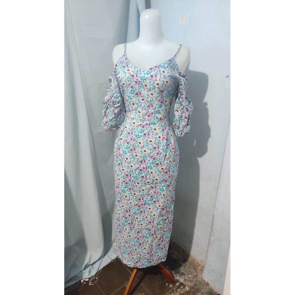 dress biru langit bunga