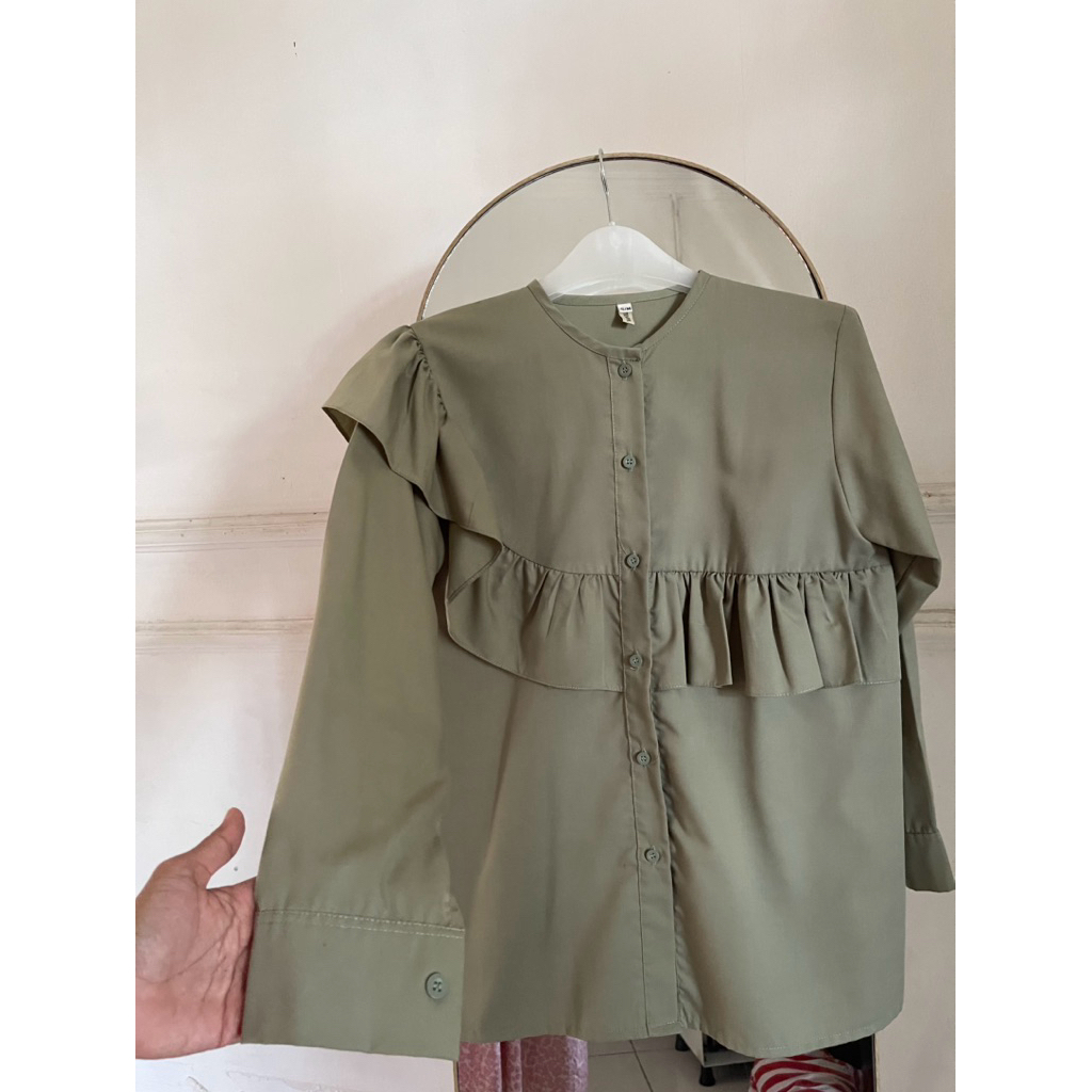 Preloved Vanilla Hijab Blouse Sage