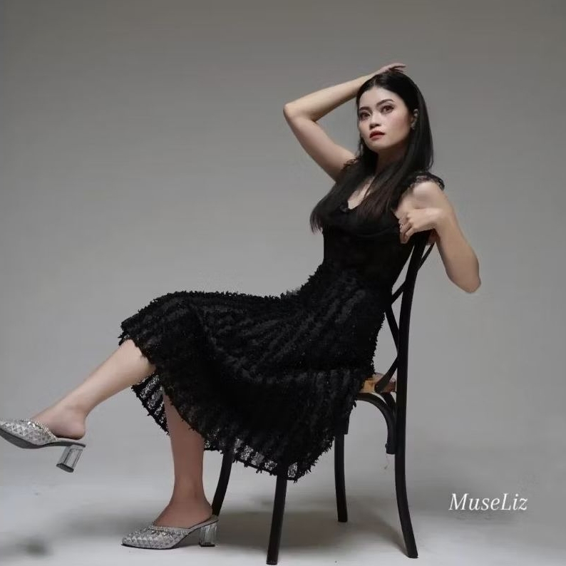 IT MICHAA - PREMIUM SHINY SKIRT SIZE S