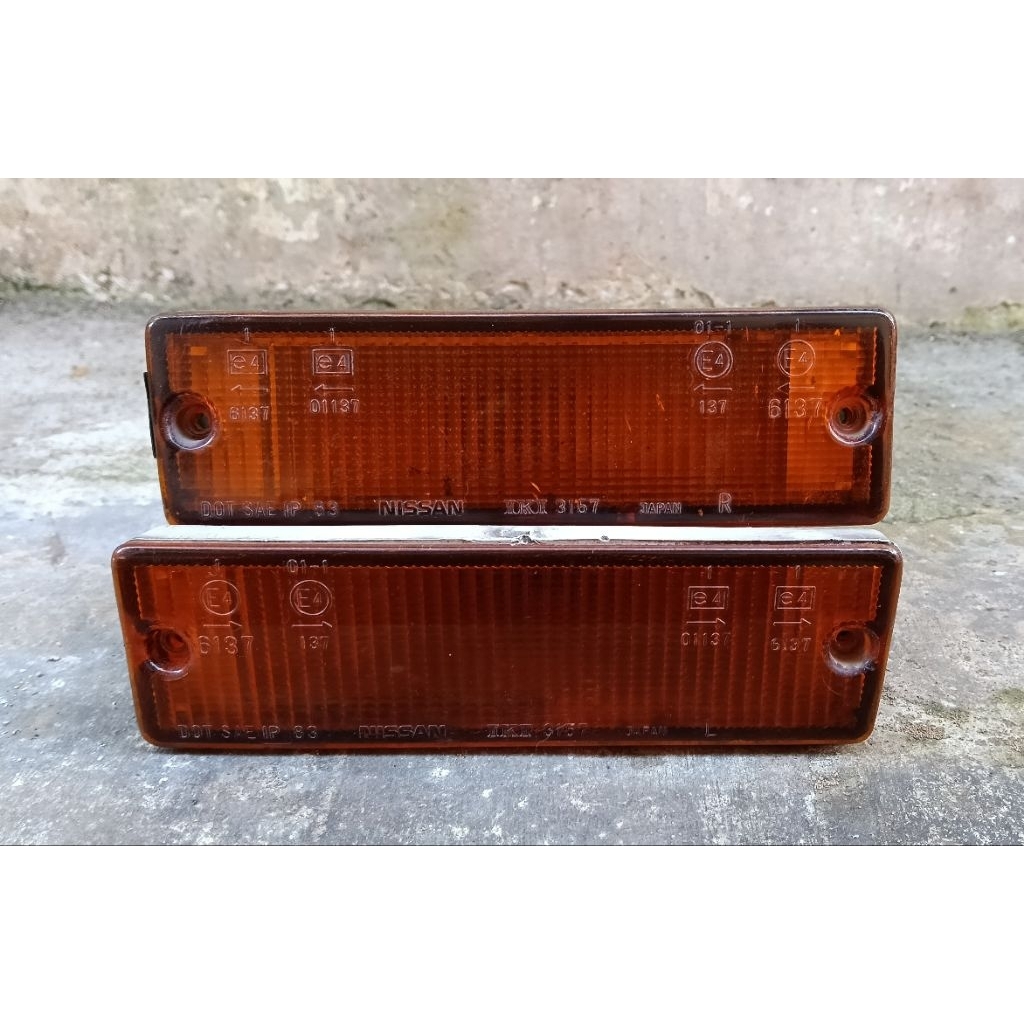 Lampu Sein Nissan Terrano