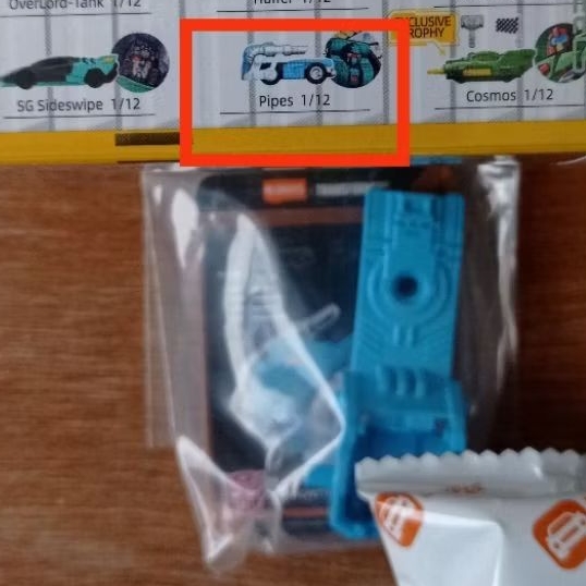 Blokees wheels pipes C02 transformers figure diecast