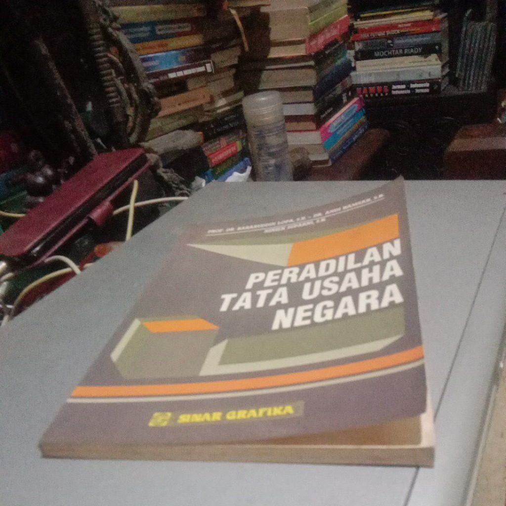 PERADILAN TATA USAHA NEGARA - PROF DR BAHARUDDIN LOPA SH