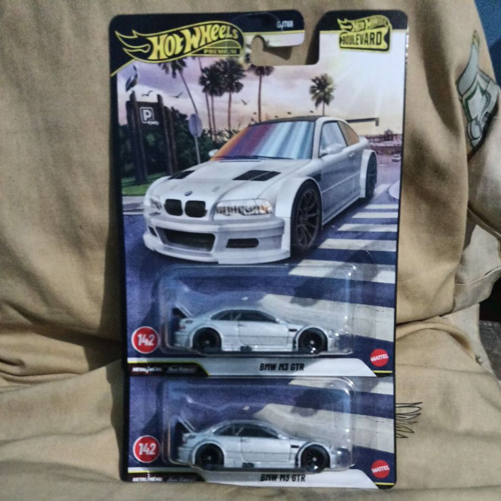 Hot Wheels Premium Boulevard BMW M3 GTR