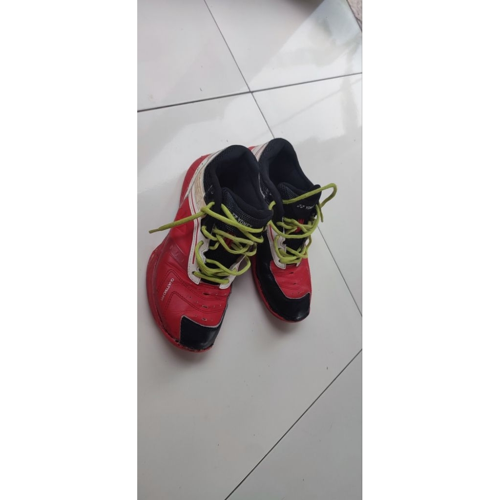 sepatu badminton yonex shb 65X ori